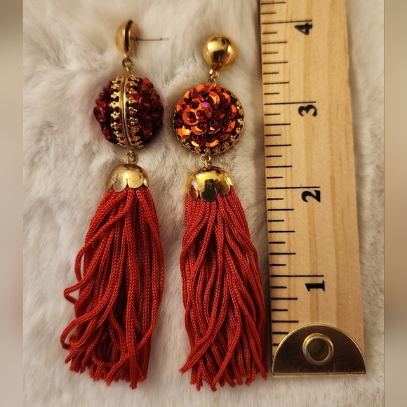 Vintage Red Tassel and sequin earrings - Picture 2 of 7
